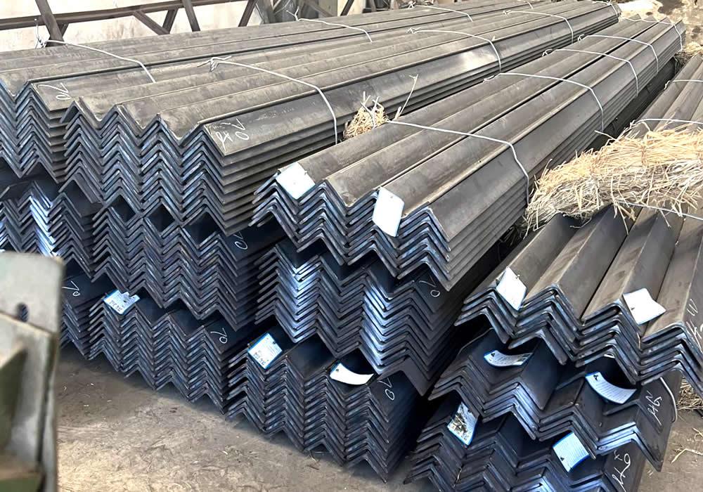 What is unequal-leg angle steel?